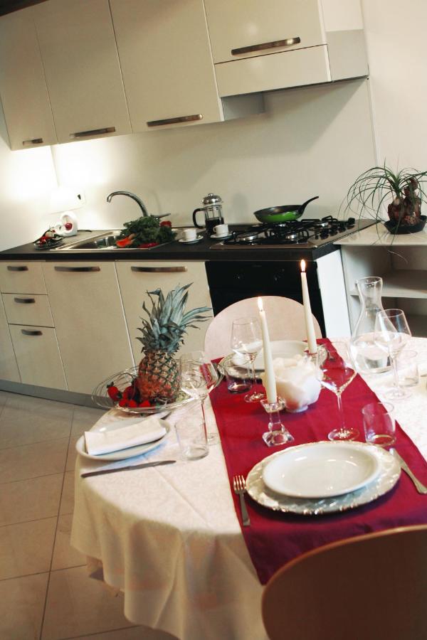 Villa Chiara Marina Trilocale Империа Екстериор снимка